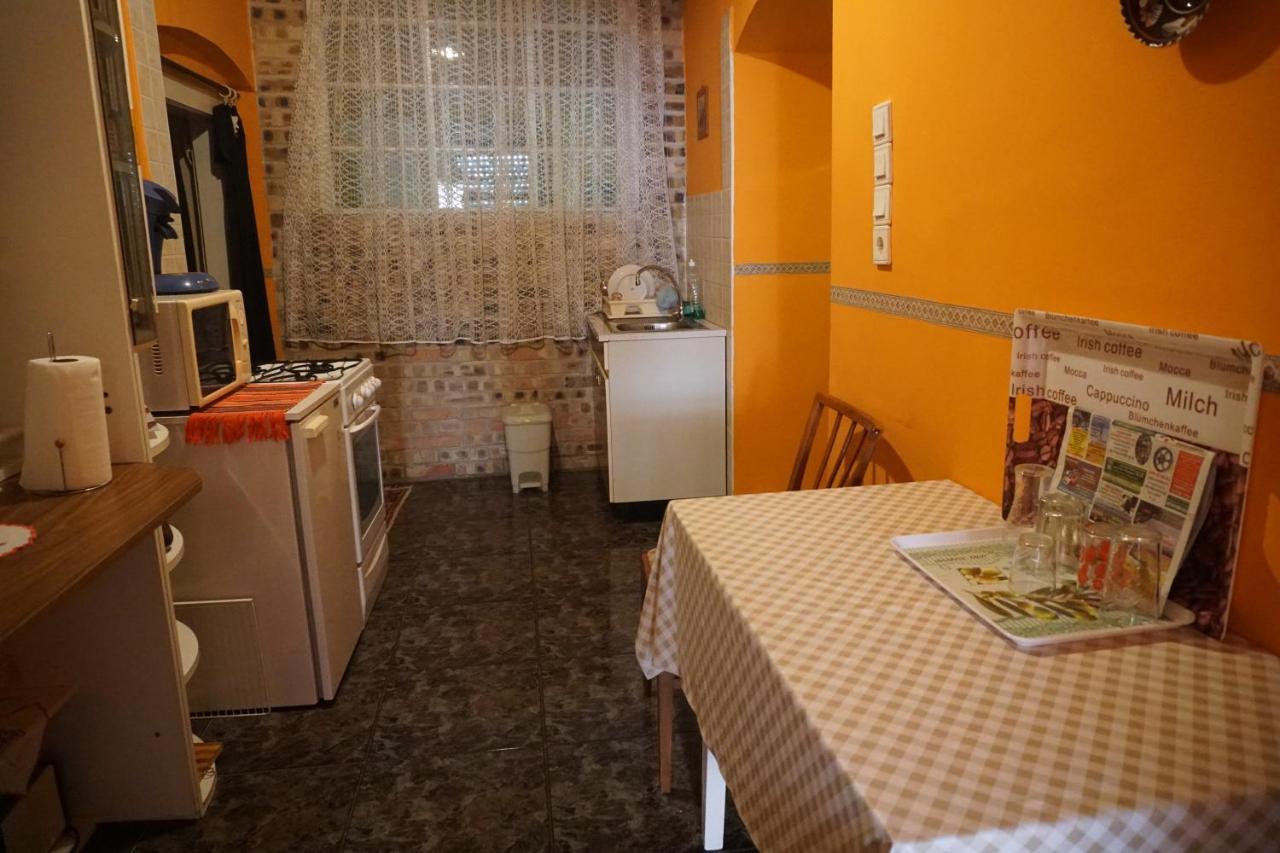 Piri Vendeghaz Hotel Hajduboszormeny Luaran gambar
