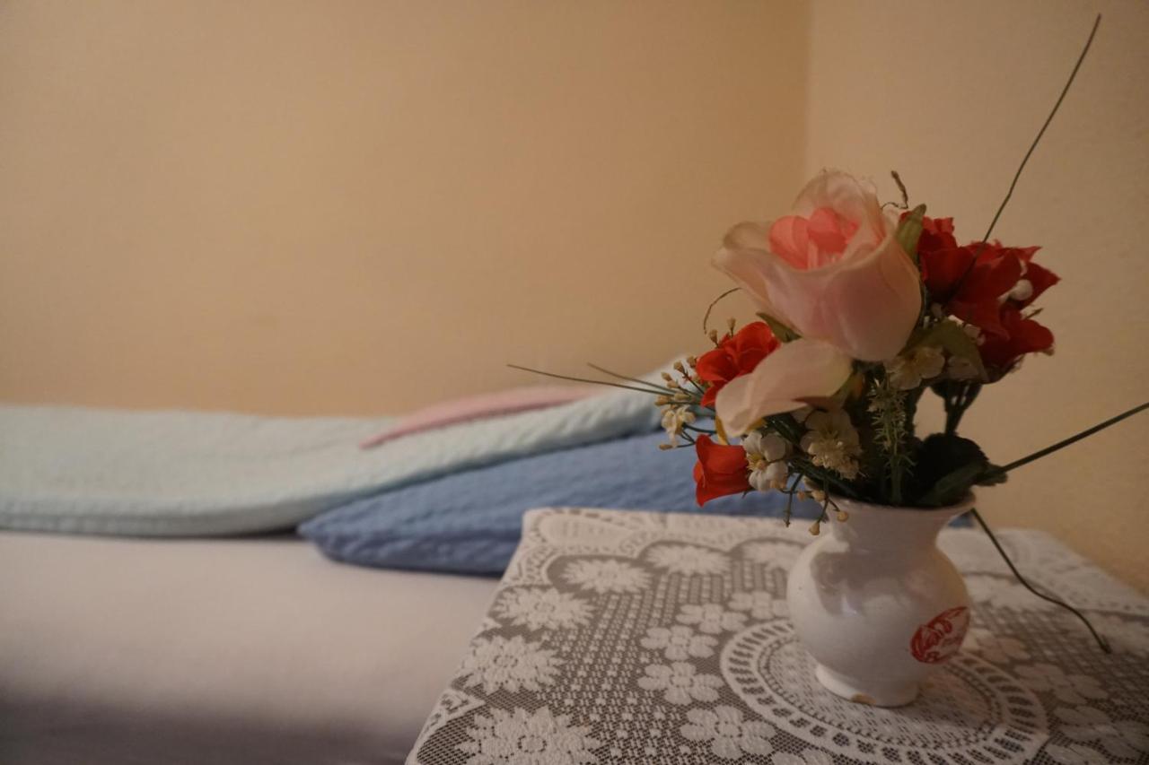 Piri Vendeghaz Hotel Hajduboszormeny Luaran gambar
