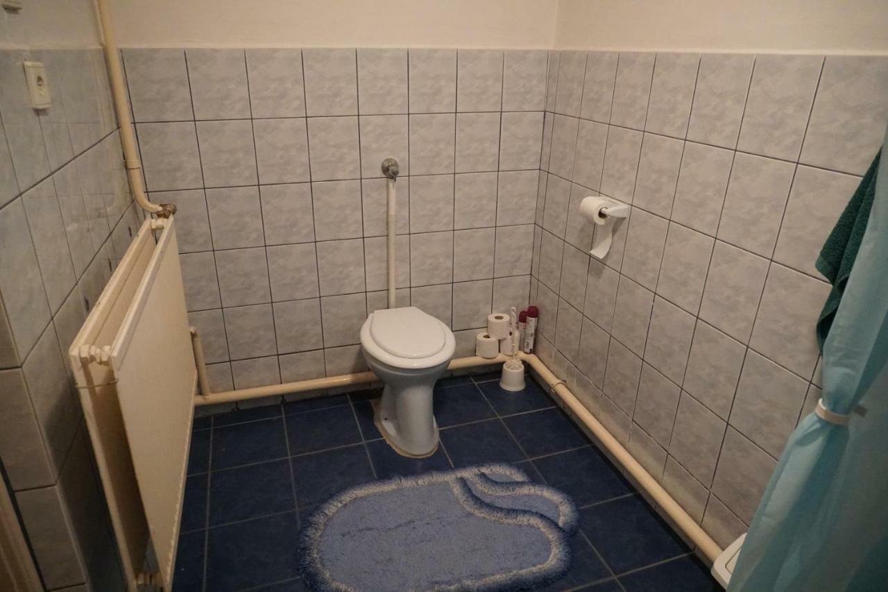 Piri Vendeghaz Hotel Hajduboszormeny Luaran gambar
