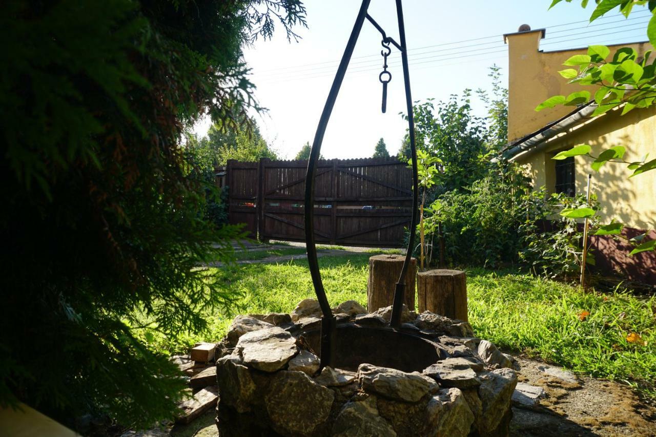 Piri Vendeghaz Hotel Hajduboszormeny Luaran gambar